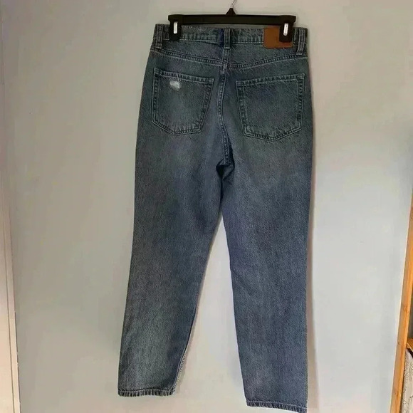 Aeropostale Mom Jean Distressed High Waisted Ripped Women’s Size 4 - Picture 5 of 11